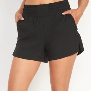 Old Navy High Waisted Stretch Tech Shorts Blackjack BNWT 4X